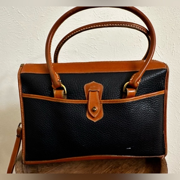 Vintage Dooney & Bourke All Weather Black Pebbled Leather Handbag Purse Bag - Picture 6 of 10